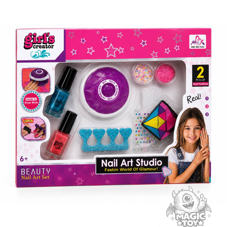 ست سالن دیزاین ناخن و مانیکور کودک مدل Nail Art Studio کد 528 (شامل دستگاه خشککن تاچ الماسی، ۲ رنگ لاک، پولک و ترافل شکری، نگینهای درخشان و پد جداکننده)